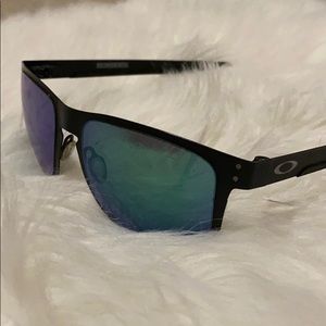 Oakley sunglasses